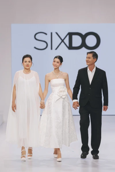 fashion-show 0745SIXDO WEDI FOTO KIENGCAN .jpeg